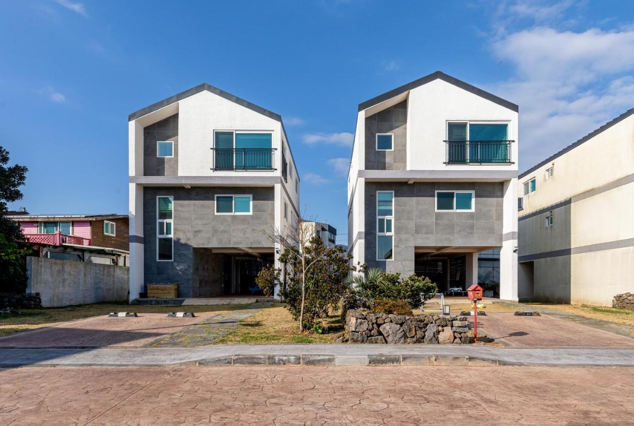Haevichi Private Pension Seogwipo Exterior foto